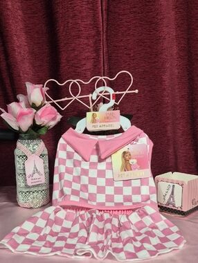 PARIS HILTON  Pink Checkerboard Pet Dress with Collar NWT  2203